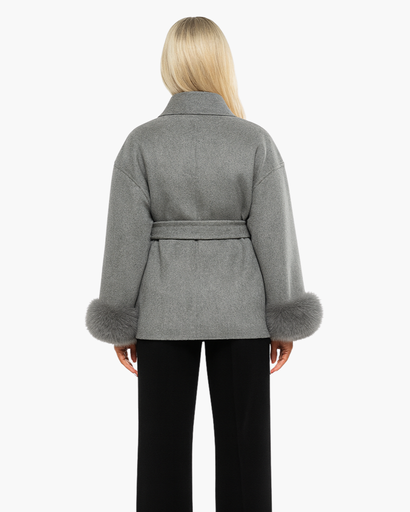 Manteau femme à ceinture - coupe ample avec manches élégantes