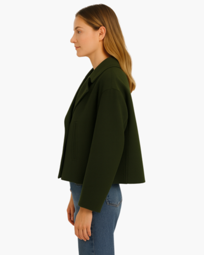 Veste courte femme à double boutonnage - coupe droite à revers élégants