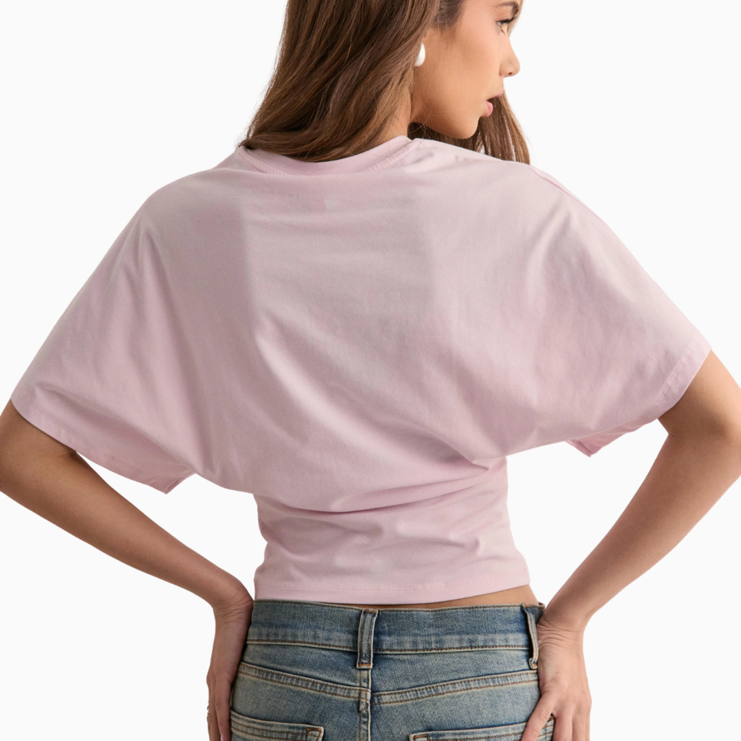 Top Femme Manches Chauve-Souris – Taille Ajustée Coupe Fluide | Tendance & Féminin