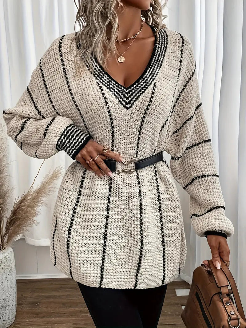 Pull femme à rayures verticales – tricot doux à col en V et manches longues