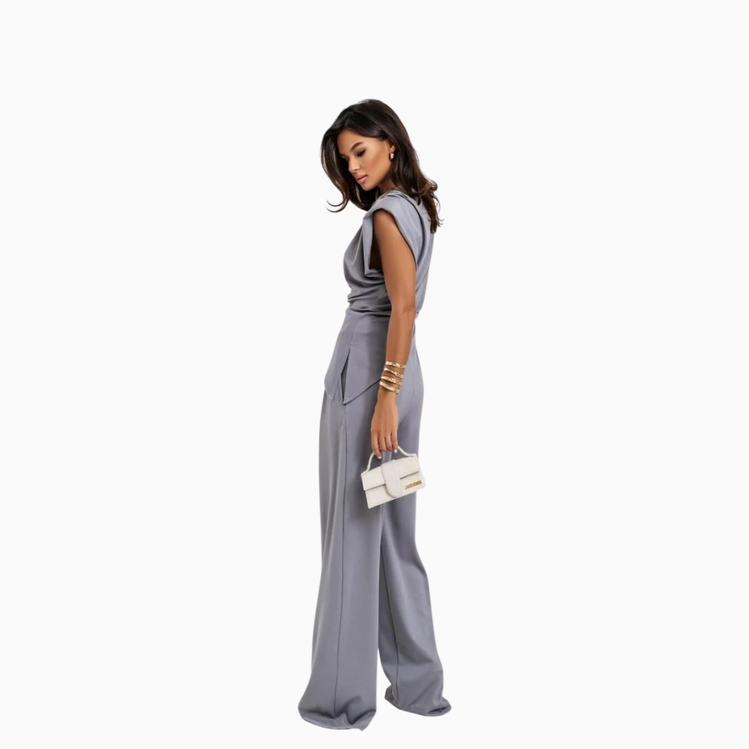 Ensemble femme deux pièces haut drapé sans manches et pantalon large élégant