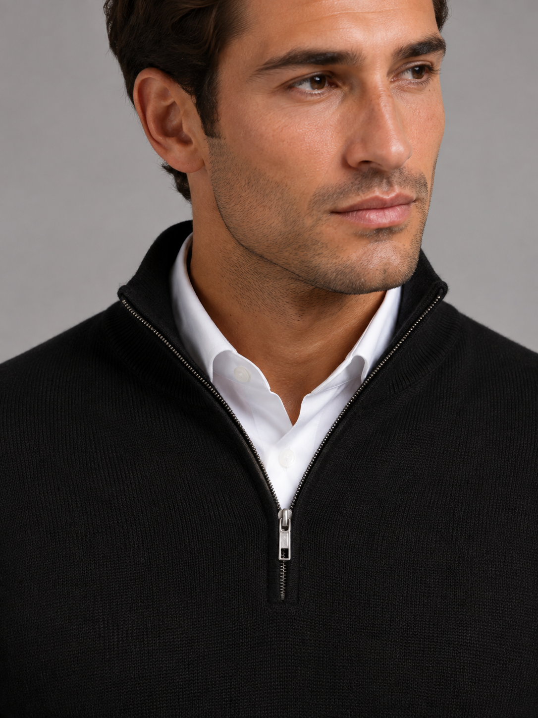 Pull Homme Col Mock Quarter-Zip – Maille Fine Liserés Contrastés | Smart Casual