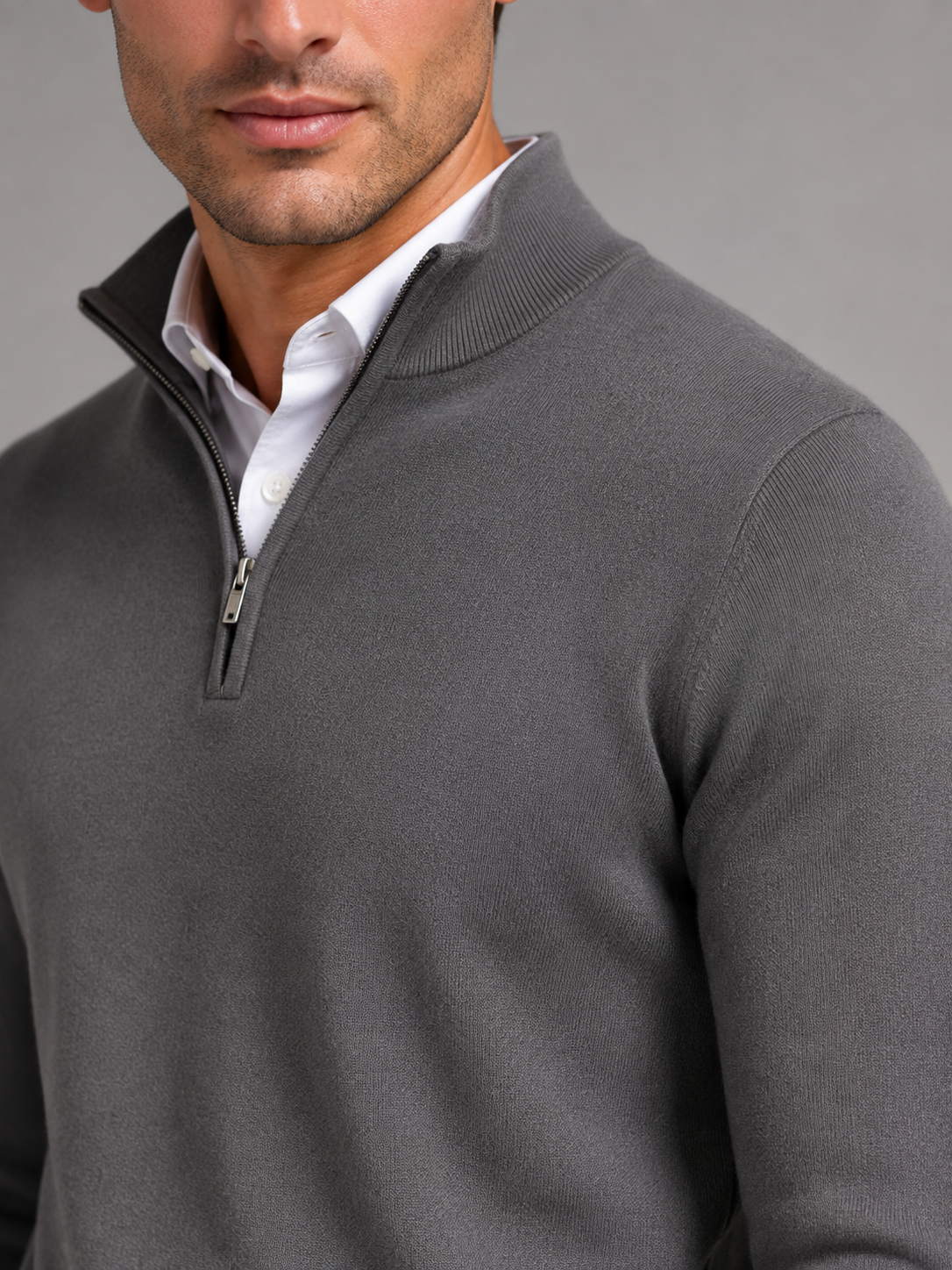 Pull Homme Col Mock Quarter-Zip – Maille Fine Liserés Contrastés | Smart Casual