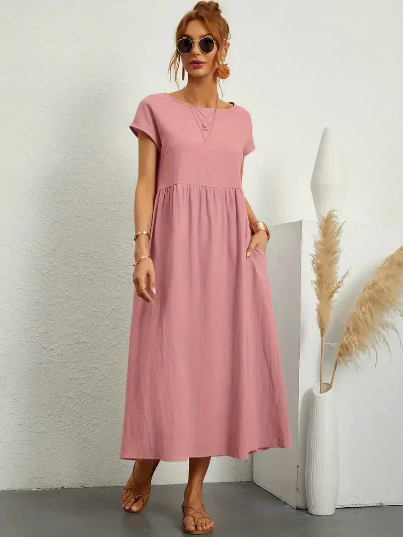 Elira | Robe midi noire femme manches courtes coupe ample style élégant confortable