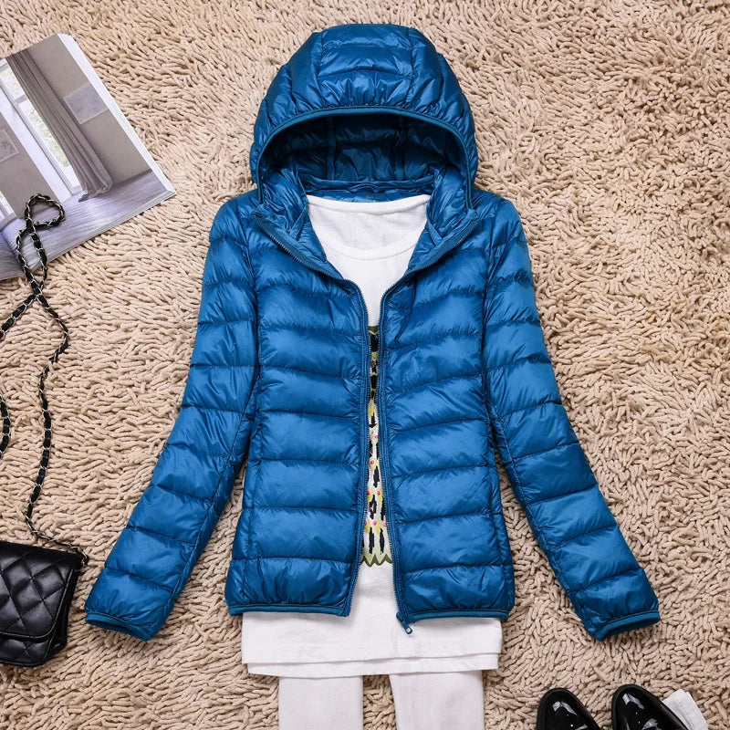 Doudoune Femme Ultra-Légère Capuche – Rembourrage Duvet Fermeture Zippée | Chaleur & Praticité