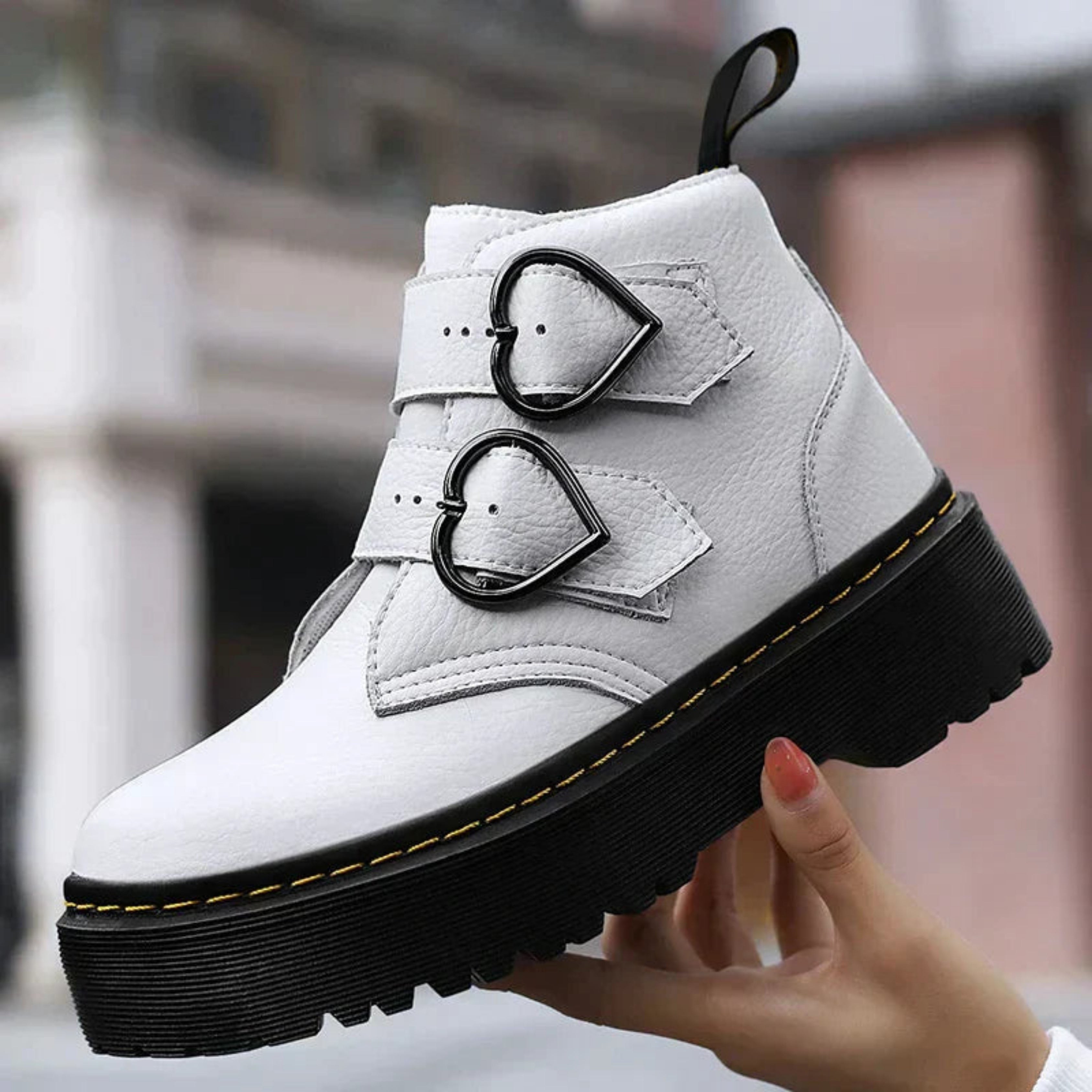 Solène | bottines femme à plateforme avec boucle cœur et semelle chunky