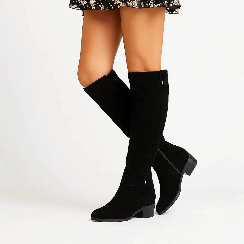 Bottes Hautes Femme Suédées Talon Bloc – Zip Latéral | Élégance & Confort Toute Saison