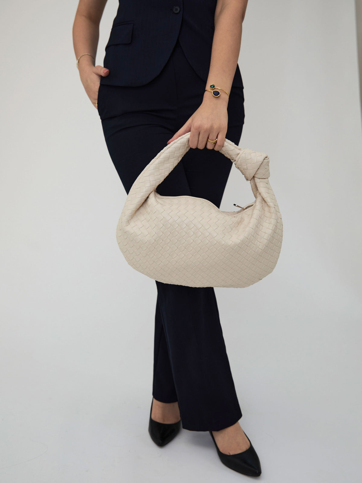 Sac à Main Femme Tressé Vegan Leather – Bandoulière Structuré | Style Chic Minimaliste