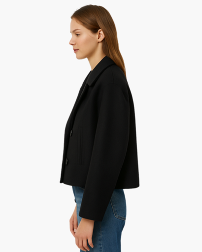 Veste courte femme à double boutonnage - coupe droite à revers élégants