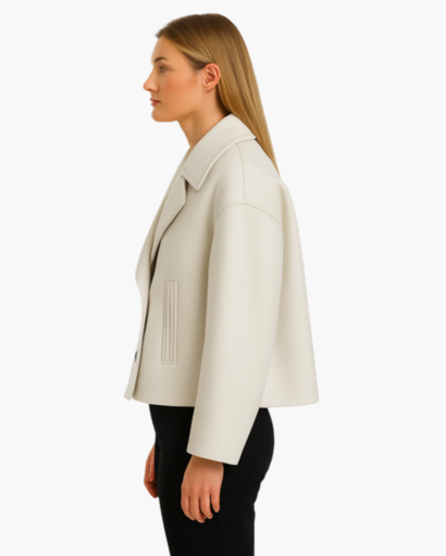 Veste courte femme à double boutonnage - coupe droite à revers élégants