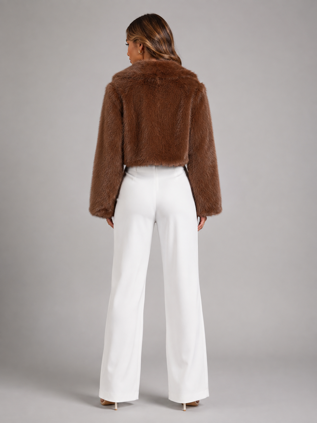 Veste Courte Femme Fourrure Synthétique Renard – Coupe Cropped | Glamour & Audace Hiver