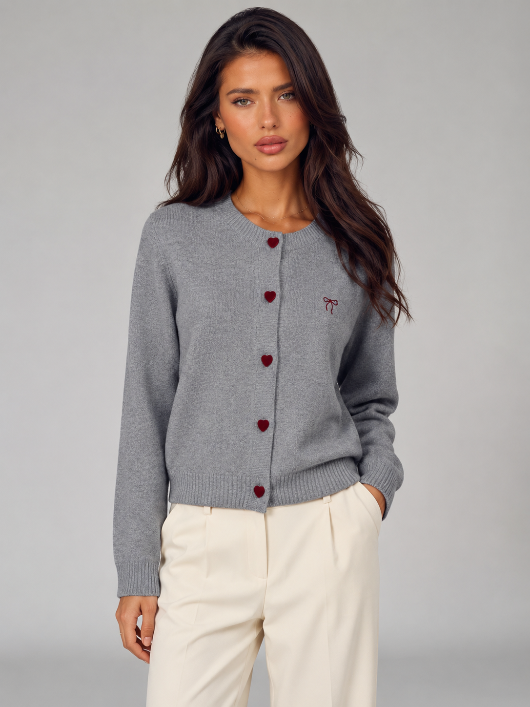 Cardigan Femme Col Rond Boutons Cœur – Broderie Nœud | Douceur & Charme