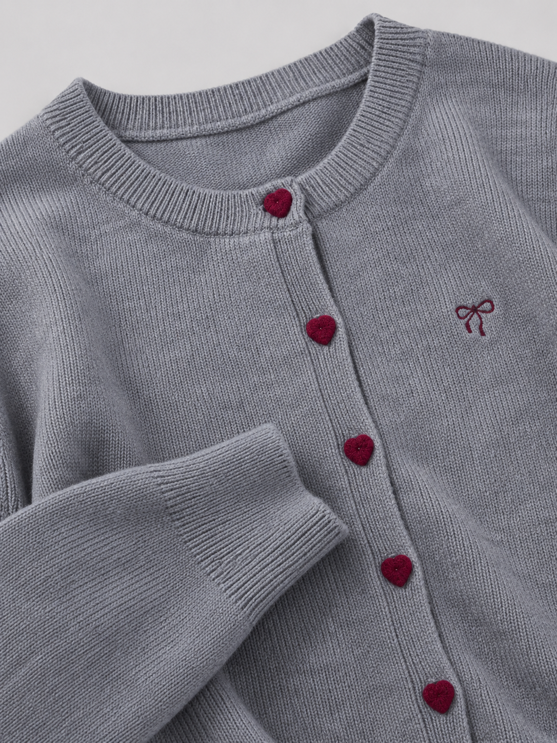 Cardigan Femme Col Rond Boutons Cœur – Broderie Nœud | Douceur & Charme