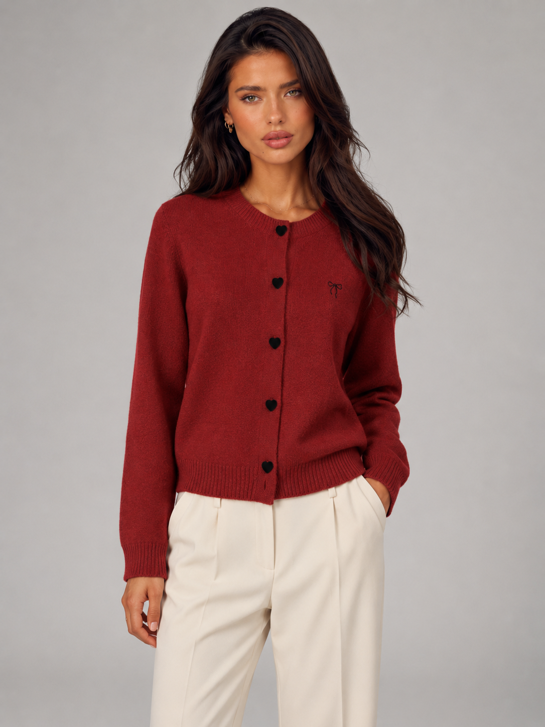 Cardigan Femme Col Rond Boutons Cœur – Broderie Nœud | Douceur & Charme