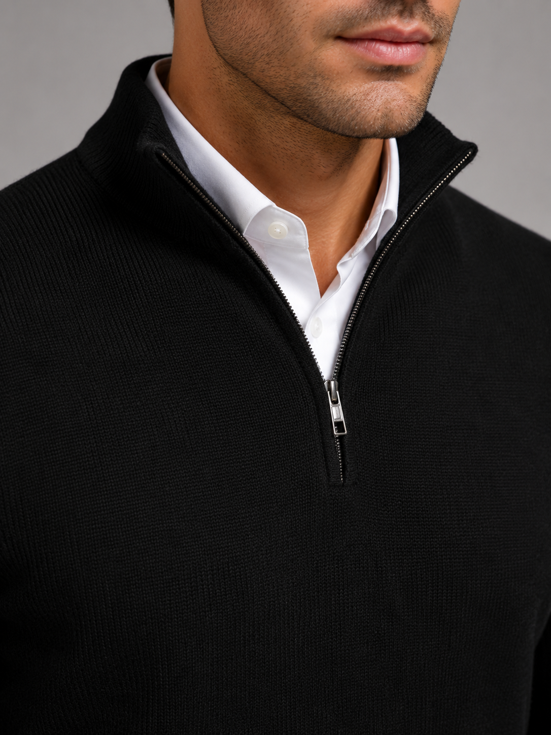 Pull Homme Col Mock Quarter-Zip – Maille Fine Liserés Contrastés | Smart Casual