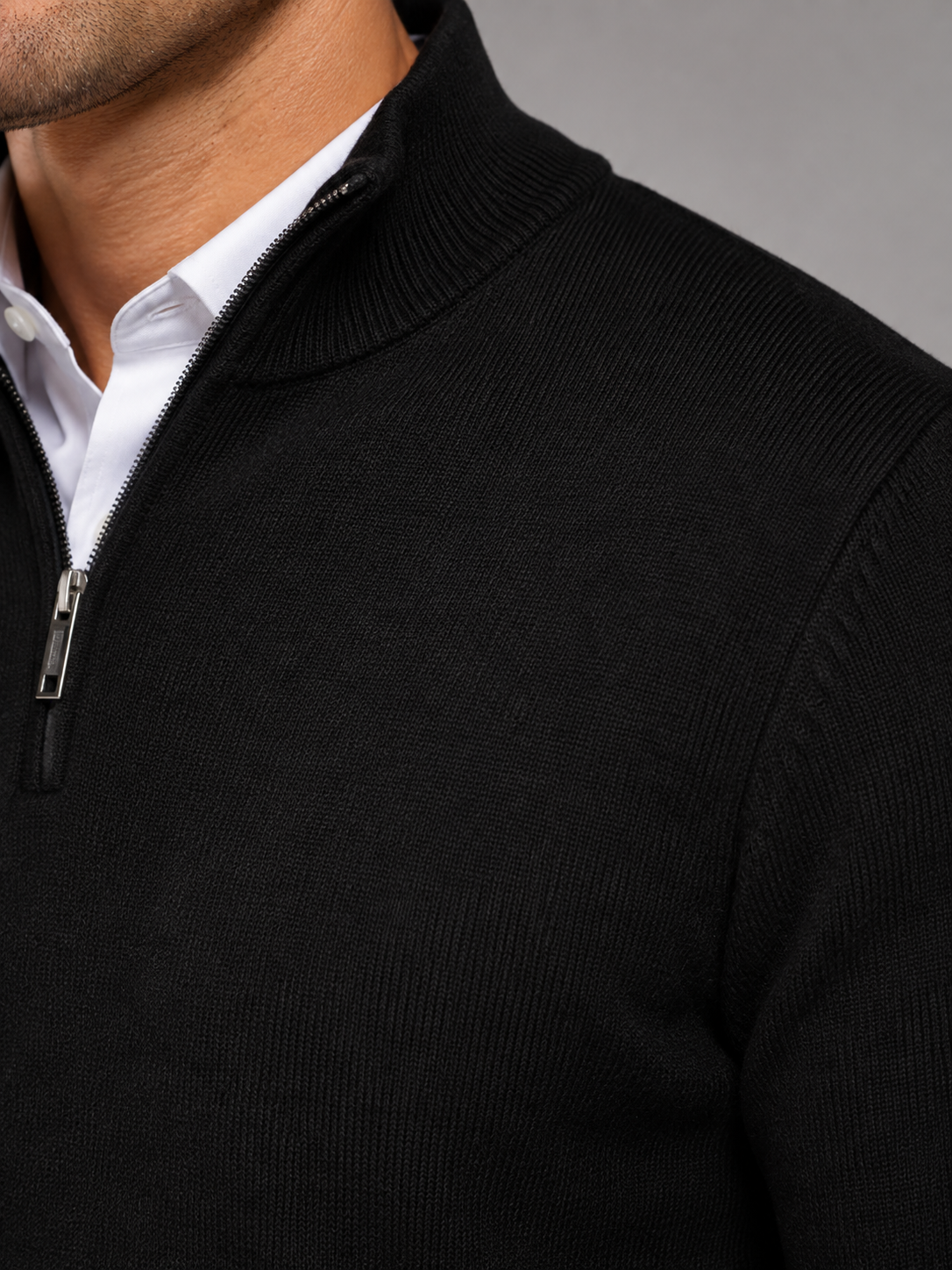 Pull Homme Col Mock Quarter-Zip – Maille Fine Liserés Contrastés | Smart Casual