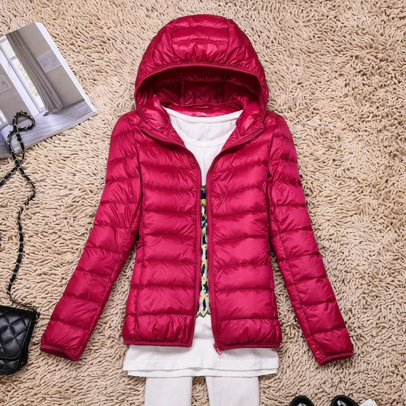 Doudoune Femme Ultra-Légère Capuche – Rembourrage Duvet Fermeture Zippée | Chaleur & Praticité