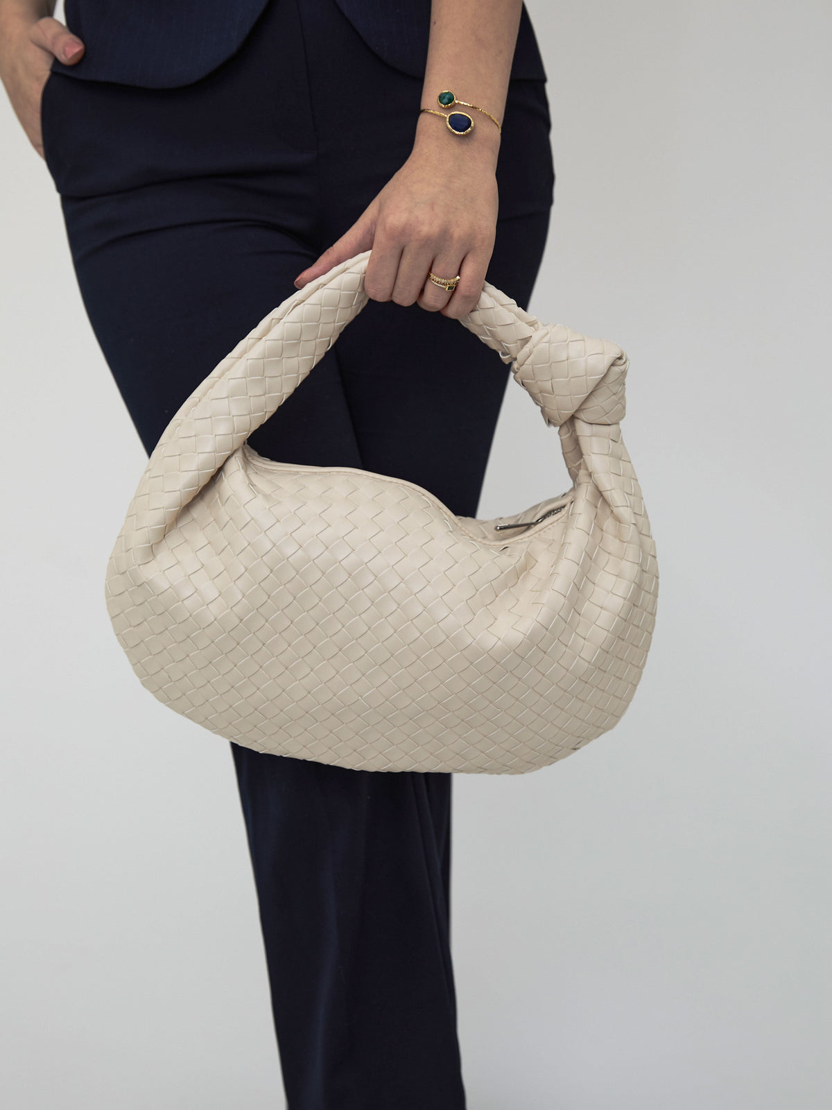 Sac à Main Femme Tressé Vegan Leather – Bandoulière Structuré | Style Chic Minimaliste