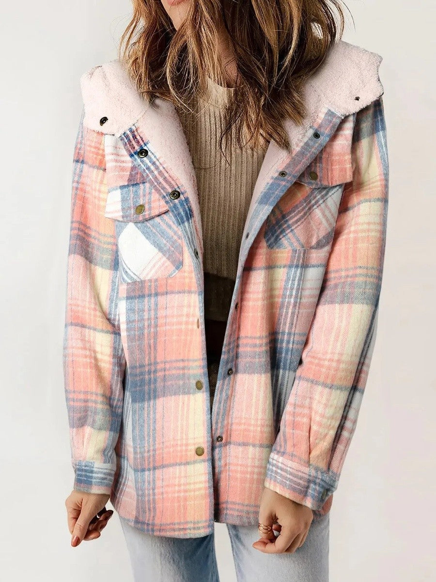 Veste Femme à Carreaux Capuche – Doublure Sherpa Fermeture Boutonnée | Style Cosy Automne Hiver
