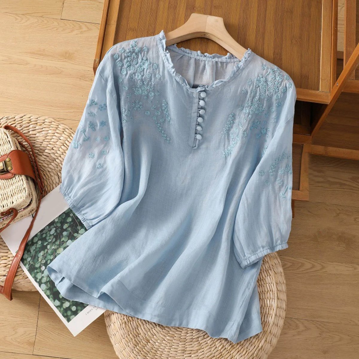 Blouse Femme Bohème Broderies Florales – Col Volants Manches 3/4 | Look Romantique & Estival